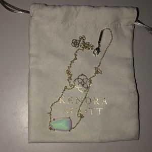 Iridescent Kendra necklace